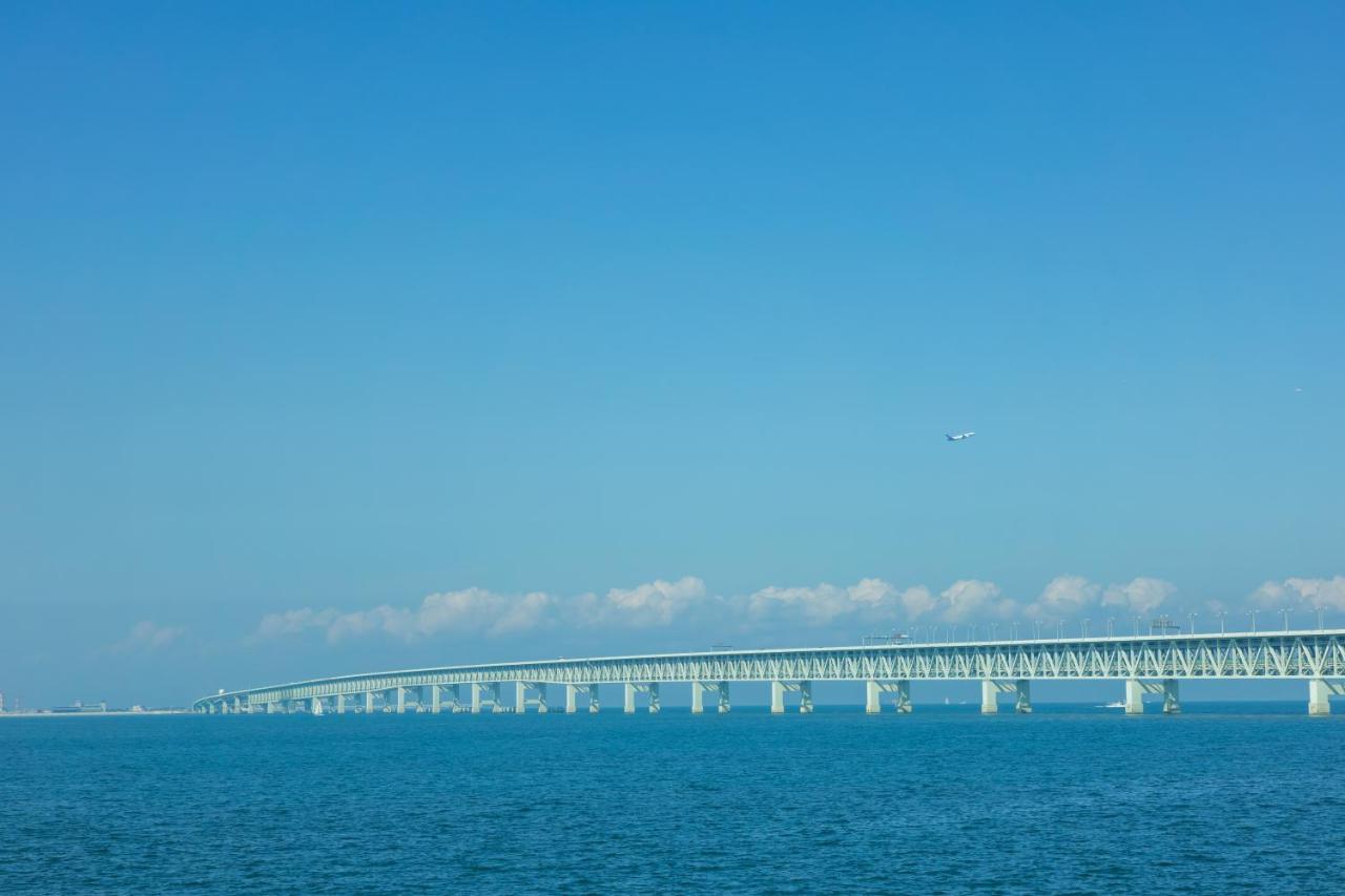 Omo Kansai Airport By Hoshino Resorts Izumisano Esterno foto The Sunshine Skyway Bridge